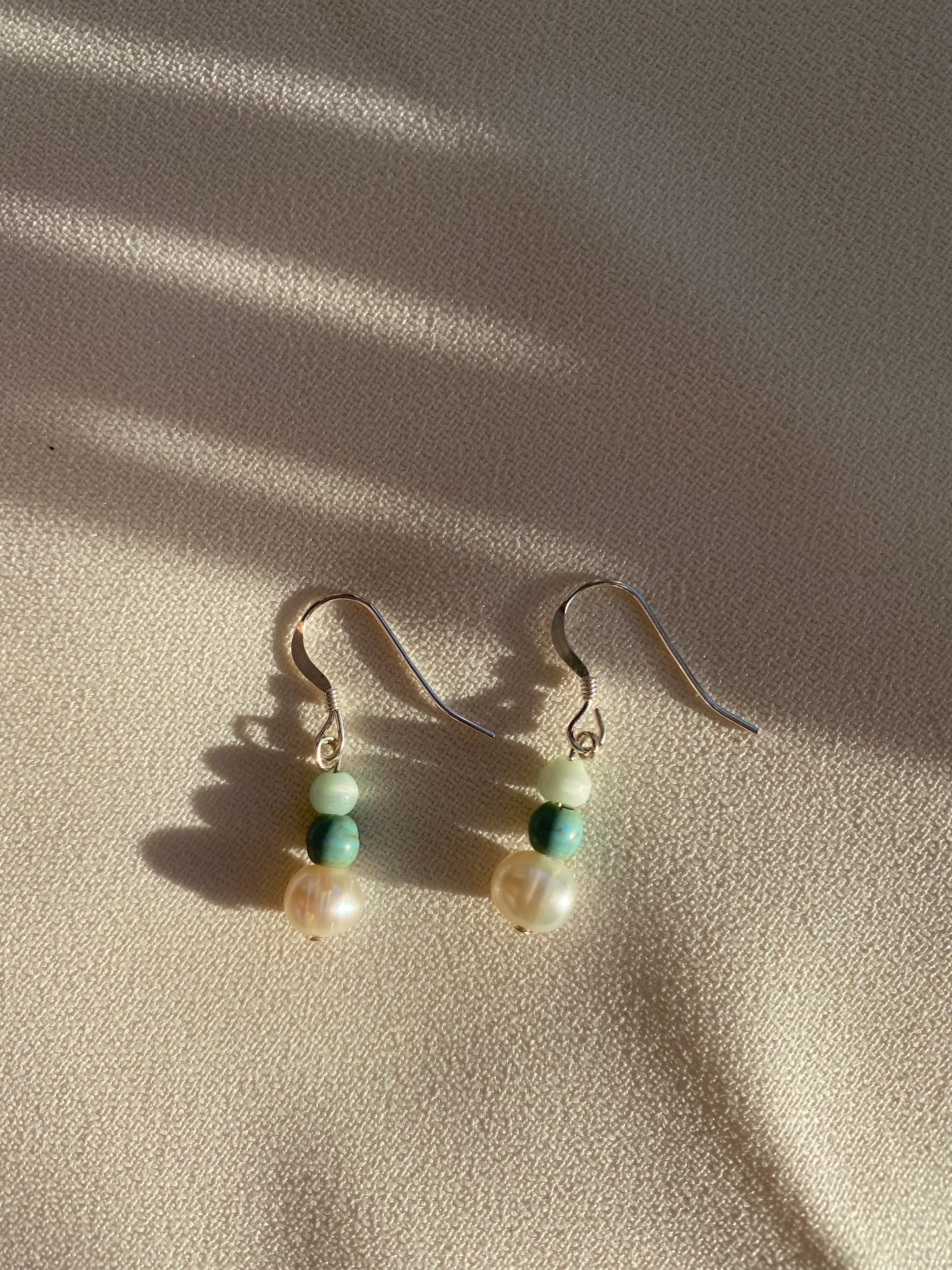 Magnesite & Pearl Earrings